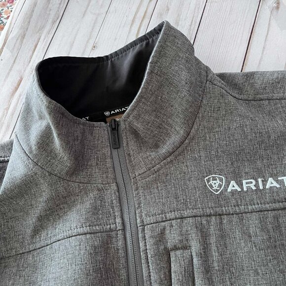 Ariat Gray and Black Men's Jacket - Picture 3 of 16